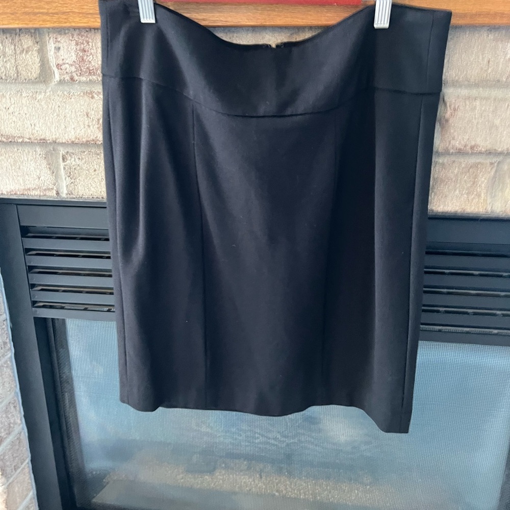 Cabi Elegant Black Skirt